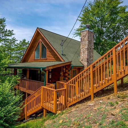 Inviting Sevierville Cabin With Deck And Hot Tub! Exterior foto